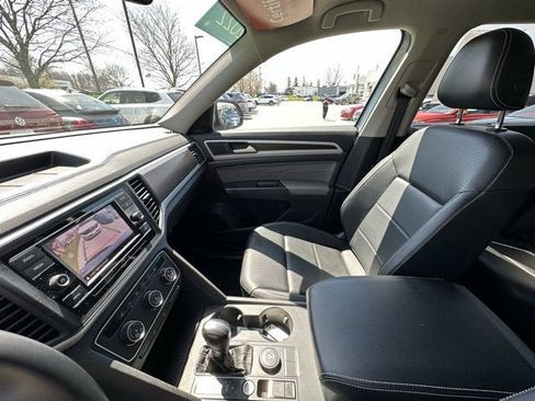 Used 2022 Volkswagen Atlas SE image 27