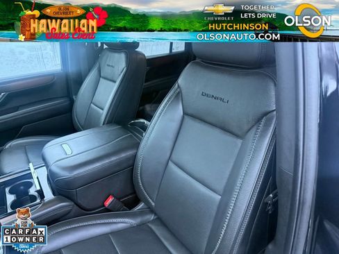 Used 2025 GMC Yukon XL Denali image 11