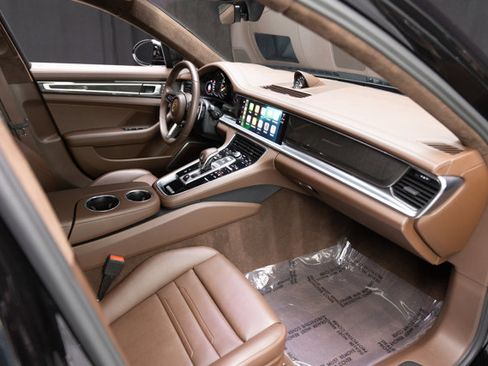 Used 2023 Porsche Panamera 4S Executive image 63