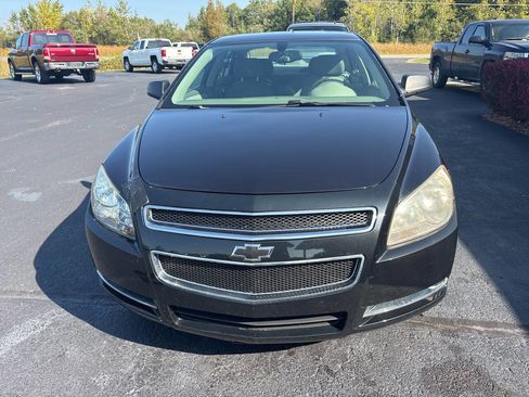Used 2009 Chevrolet Malibu LS image 3