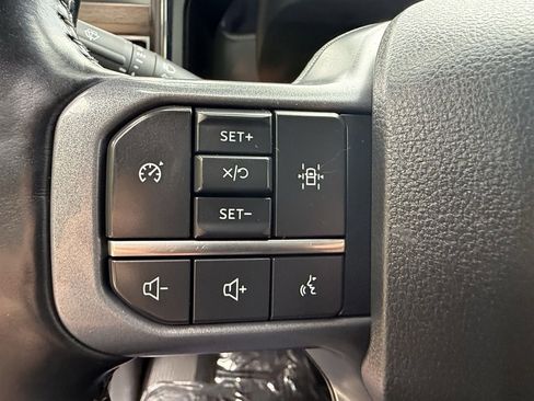 Used 2023 Ford F250 Lariat w/ Sport Appearance Package image 26