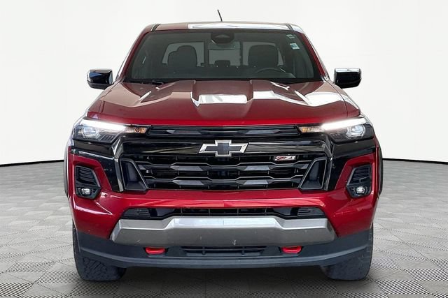 Used 2023 Chevrolet Colorado Z71 w/ Z71 Convenience Package 2 AWD/4WD image 2