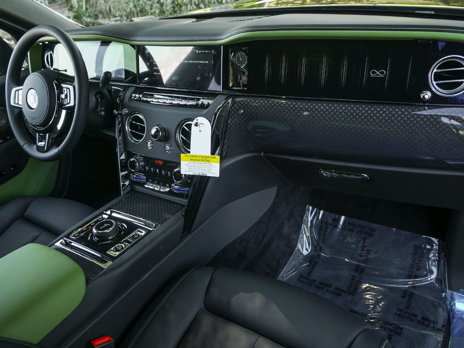 New 2027 Rolls-Royce Cullinan Black Badge AWD/4WD image 5