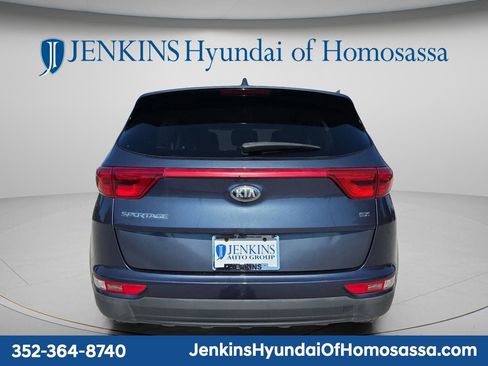 Used 2019 Kia Sportage EX image 4