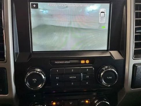 Used 2018 Ford F250 Lariat w/ Chrome Package AWD/4WD image 25