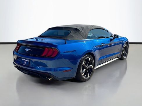 Used 2018 Ford Mustang Convertible w/ Equipment Group 101A image 5