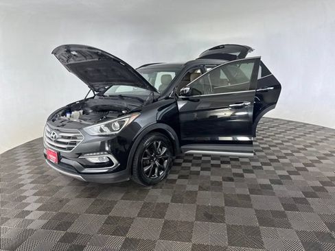 Used 2017 Hyundai Santa Fe Sport FWD image 10