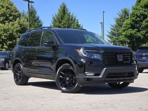 Certified 2024 Honda Passport Black Edition image 2
