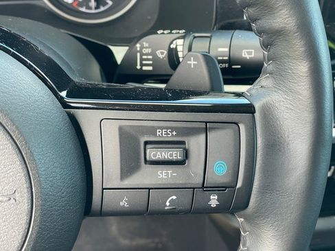 Certified 2022 Nissan Pathfinder SL w/ SL Premium Package image 16