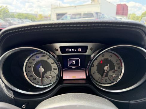 Used 2013 Mercedes-Benz SL 550 image 23