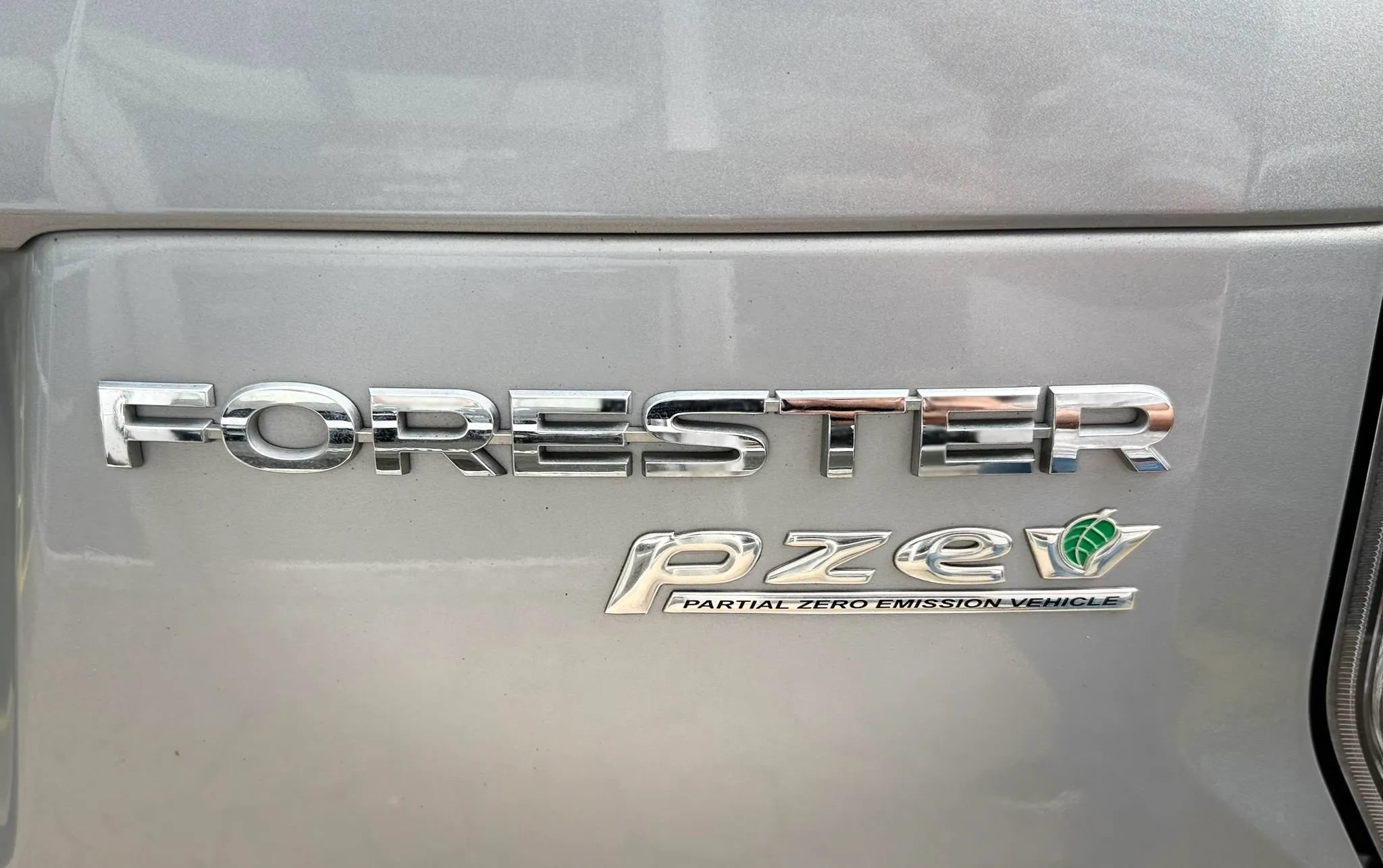 Used 2017 Subaru Forester 2.5i Touring AWD/4WD image 45