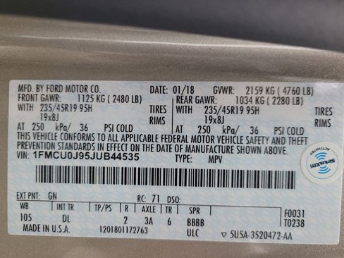 Used 2018 Ford Escape Titanium w/ Ford Safe & Smart Package image 33