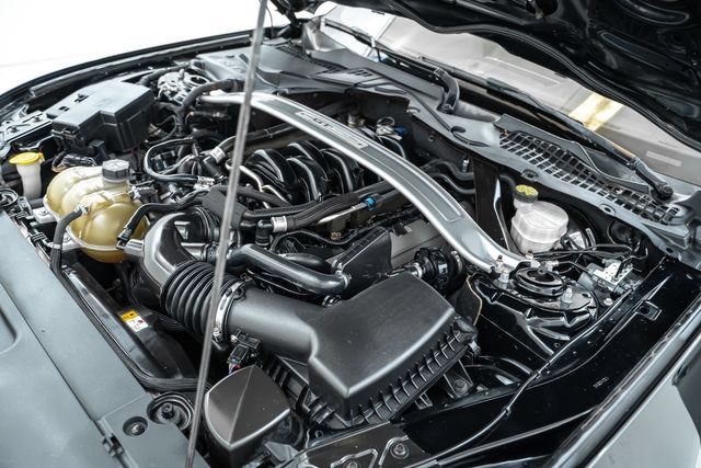 Used 2017 Ford Mustang GT Premium w/ Equipment Group 401A RWD image 29
