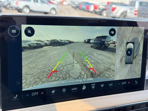 New 2026 Lincoln Corsair Premiere image 23