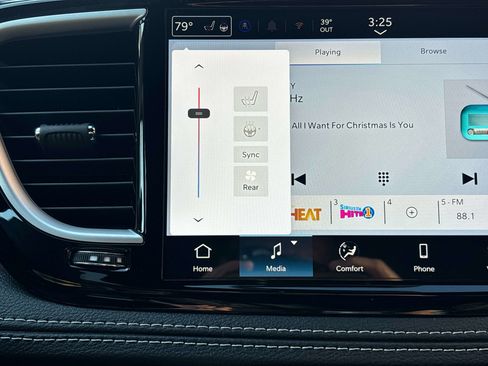 New 2026 Chrysler Pacifica Select image 12