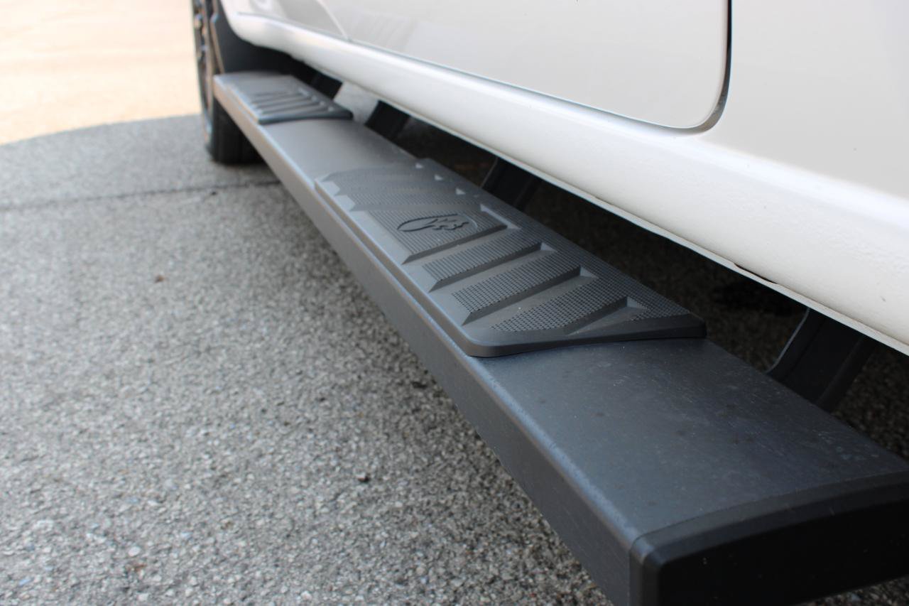 Used 2025 Chevrolet Silverado 1500 RST w/ Convenience Package II AWD/4WD image 7