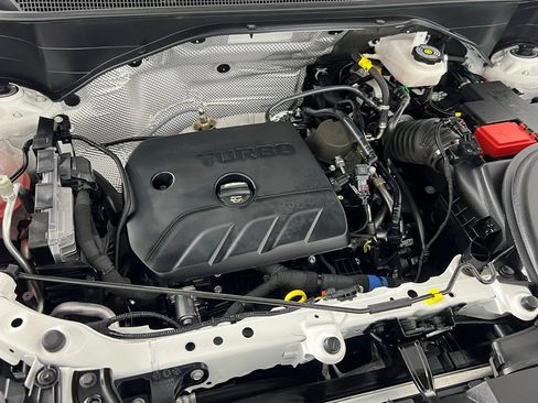 Used 2025 Buick Encore GX Preferred image 35