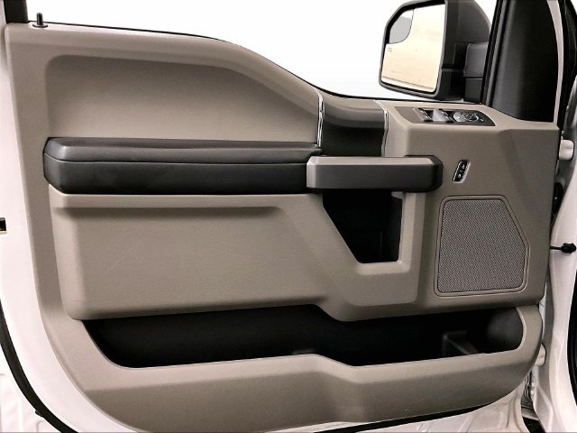 Used 2020 Ford F150 XLT w/ Equipment Group 302A Luxury AWD/4WD image 22