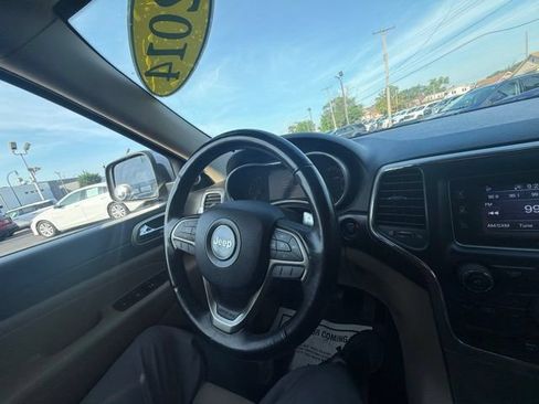 Used 2014 Jeep Grand Cherokee Laredo w/ Quick Order Package 23E AWD/4WD image 31