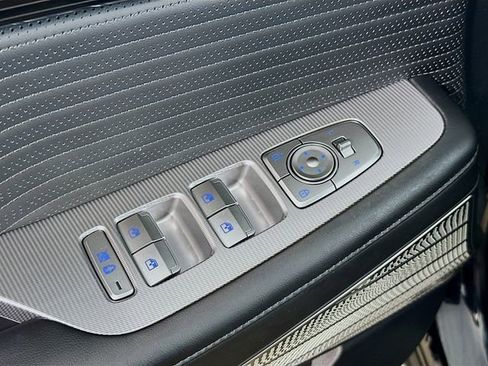 Certified 2025 Hyundai Palisade Calligraphy AWD/4WD image 23