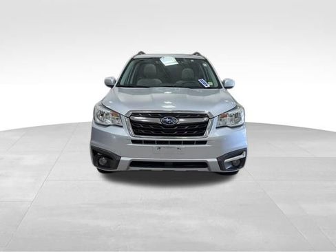 Used 2018 Subaru Forester 2.5i Premium AWD/4WD image 4