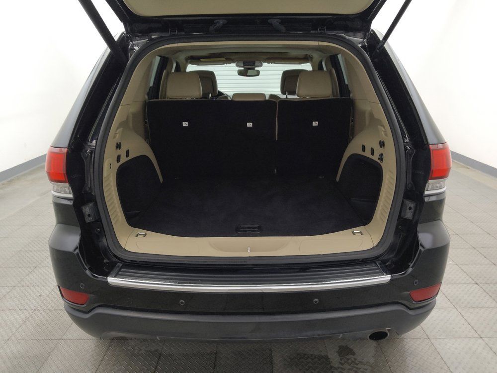 Used 2020 Jeep Grand Cherokee Limited w/ Premium Lighting Group RWD image 29