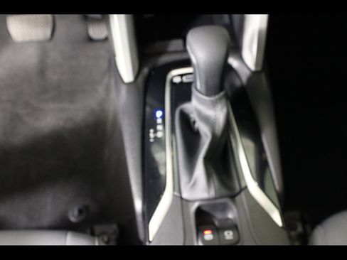 Used 2024 Toyota Corolla Cross AWD Hybrid image 26