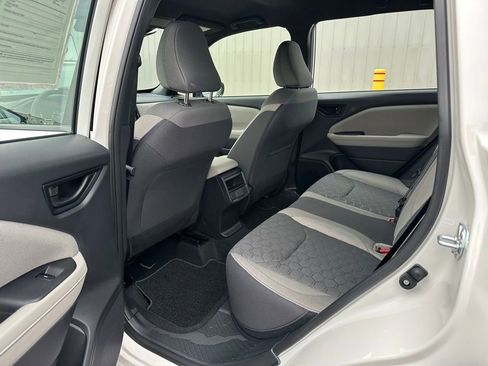 Used 2025 Subaru Forester image 14