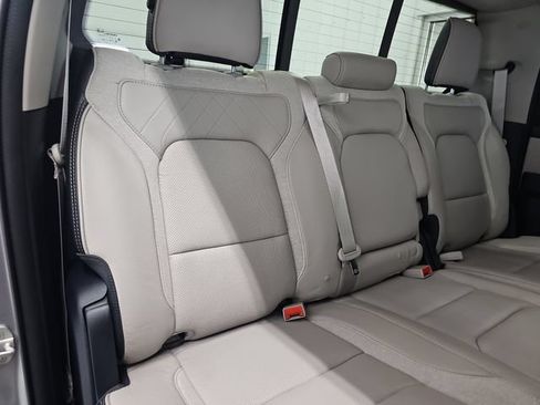 Used 2023 RAM 1500 Limited AWD/4WD image 32
