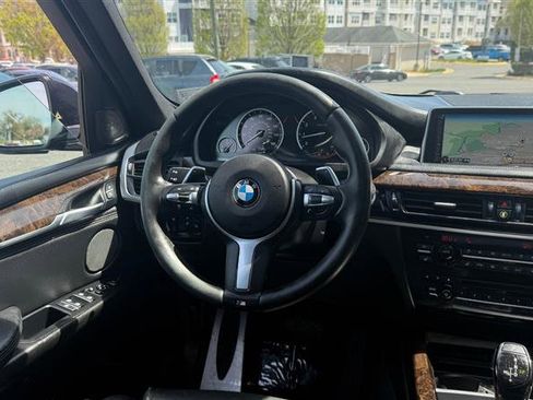 Used 2016 BMW X5 xDrive50i image 24