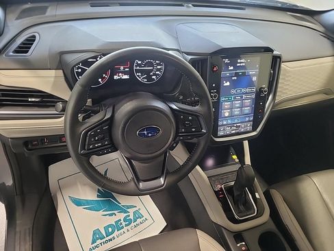 Used 2025 Subaru Forester Limited AWD/4WD image 10