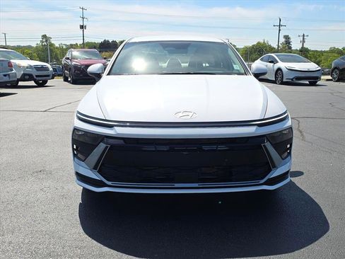 New 2026 Hyundai Sonata SE FWD image 8