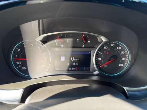 Used 2023 Chevrolet Traverse RS image 17