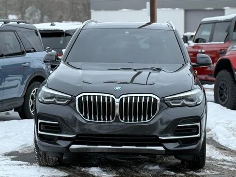 Used 2023 BMW X5 xDrive45e image 36