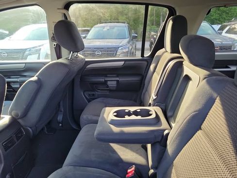 Used 2013 Nissan Armada SV RWD image 12