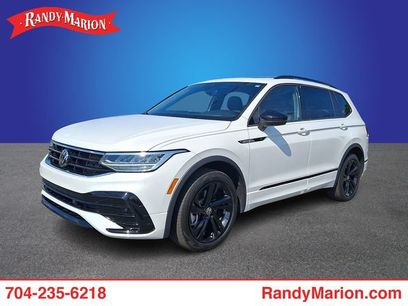 Used 2024 Volkswagen Tiguan SE R-Line