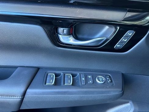 Used 2026 Honda CR-V EX-L image 8