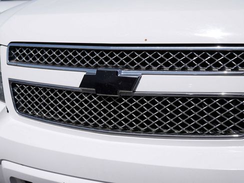 Used 2014 Chevrolet Tahoe LT w/ All-Star Edition AWD/4WD image 14