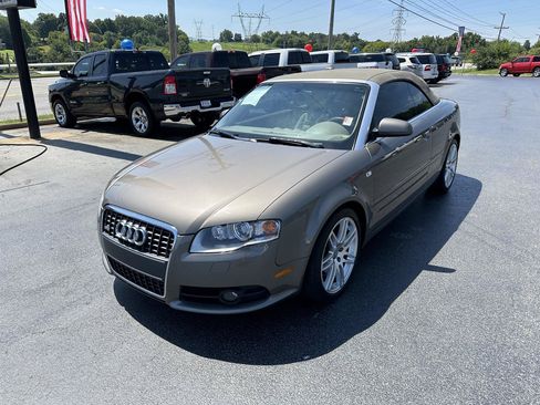 Used 2009 Audi A4 2.0T FWD image 8