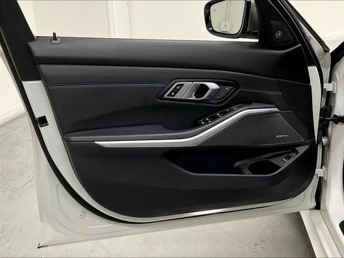 Used 2020 BMW M340i w/ Premium Package RWD image 16