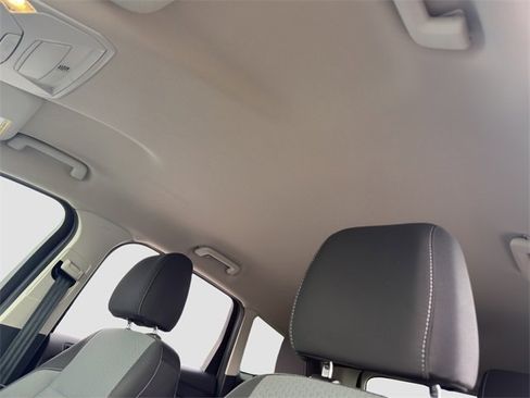 Used 2017 Ford Escape SE w/ Equipment Group 201A image 28