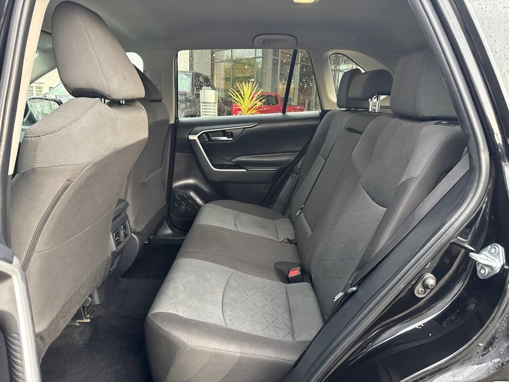 Certified 2025 Toyota RAV4 XLE AWD/4WD image 14