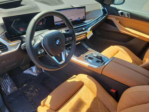 New 2026 BMW X5 sDrive40i w/ Climate Comfort Package RWD image 18