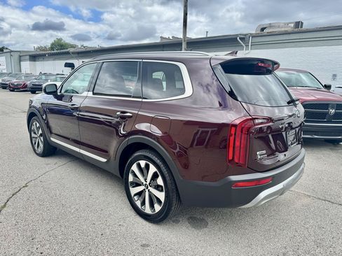 Used 2020 Kia Telluride S AWD/4WD image 4
