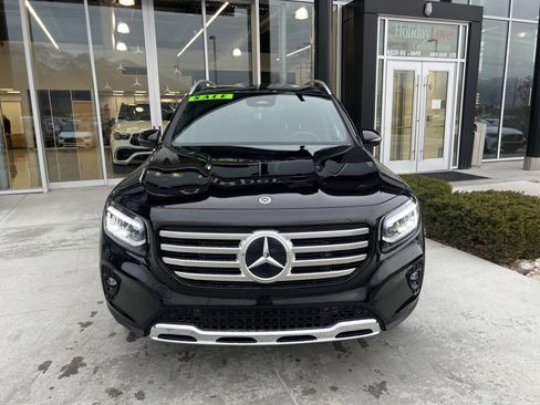 Certified 2025 Mercedes-Benz GLB 250 4MATIC image 2