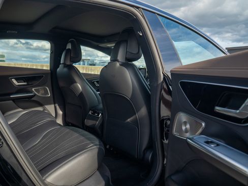 Certified 2023 Mercedes-Benz EQE 500 4MATIC Sedan image 28