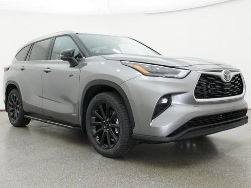 New 2026 Toyota Highlander XLE AWD/4WD image 10