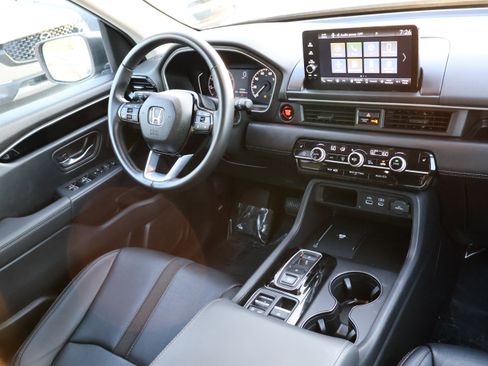 Used 2024 Honda Pilot EX-L image 16