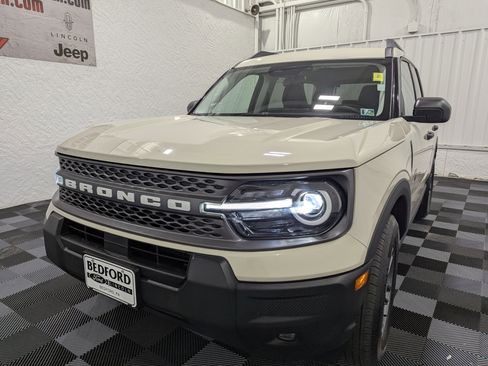 Used 2025 Ford Bronco Sport Big Bend w/ Convenience Package AWD/4WD image 3