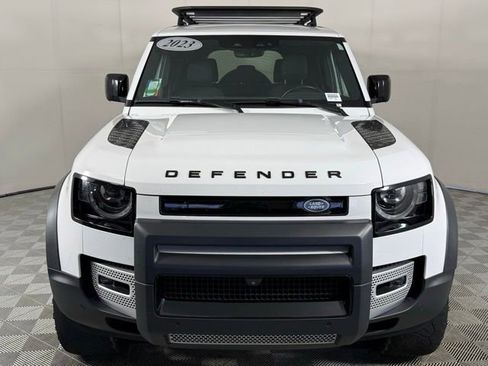 Used 2023 Land Rover Defender 110 S AWD/4WD image 7